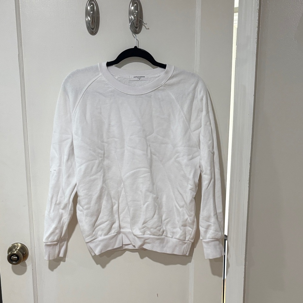perfectwhitetee Classic White crewneck
